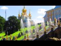 Jardines de Peterhof y Palacio de Catalina. San Petersburgo. Rusia. With automatically translate