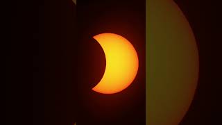 Solar Eclipse 2026 time-lapse - with bonus planes! Filmed on Seestar S50