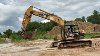 201 Caterpillar Excavator 320C LU