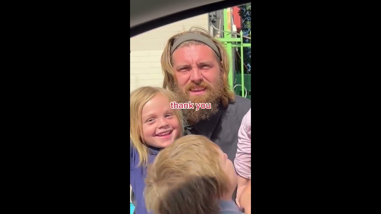 Homeless Family Kids Get Beautiful Surprise Shorts