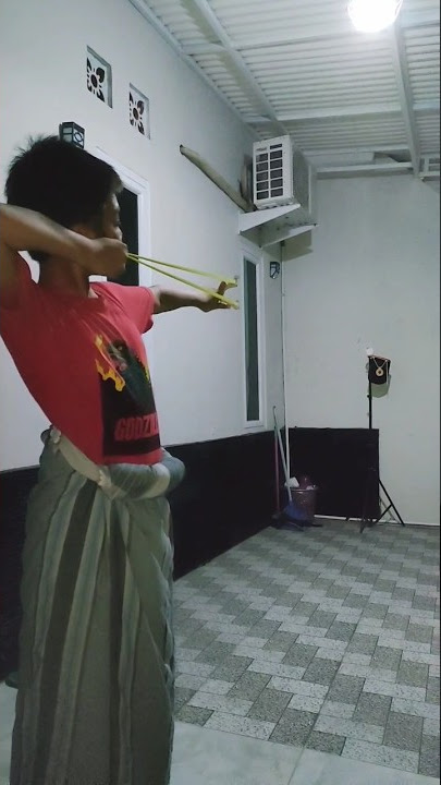 Learn to Shoot a Catapult #shorts #slingshot