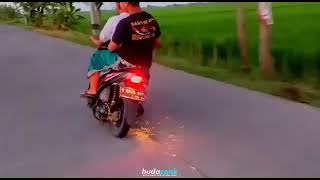 story wa 30 detik yang sempet virall motor beat gasruk ceper