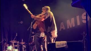 Download lagu Amistat - The Coward