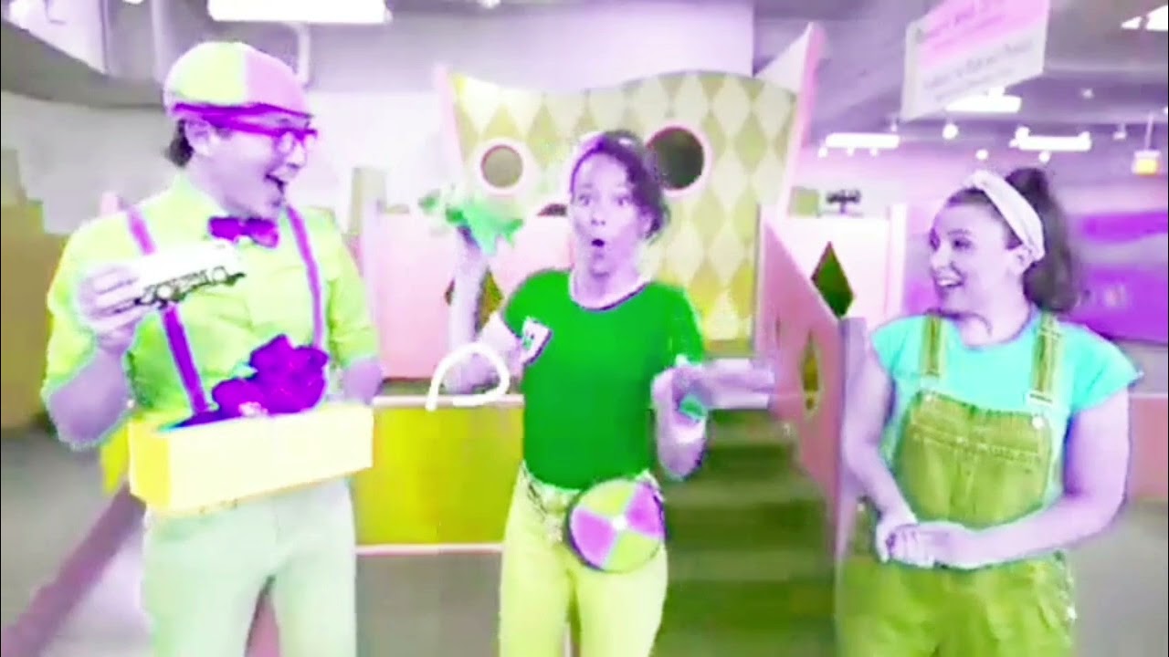 They’re pretending to be airplanes like Ms. Rachel with her friend..SPONSORE BY: GAMAVISION EFFECTS