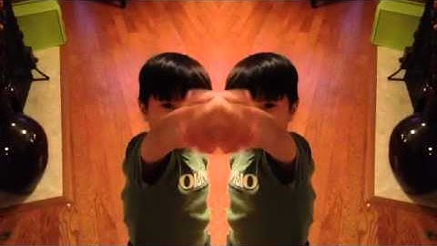 Thumbnail of "Moves Like Jagger (Studio Recording from "The Voice" Performance) [feat. Christina Aguilera]" Fan