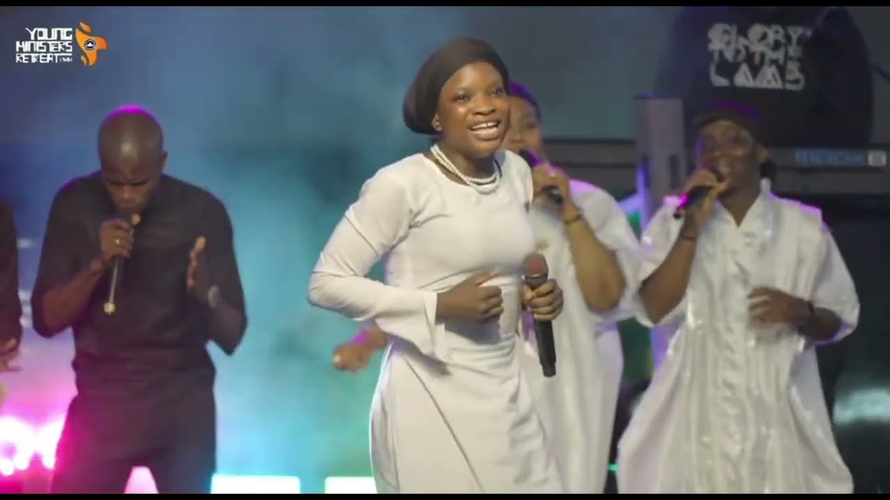 Prophetic Praise ministration by Minister Jesubimi at YMR 2025 “THE NEW ARMY”