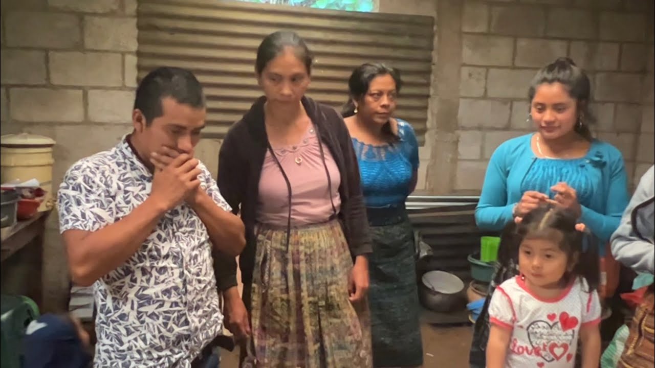 Marvin Llora De Alegría Por La Sorpresa Que Su Esposa Le Dío - YouTube