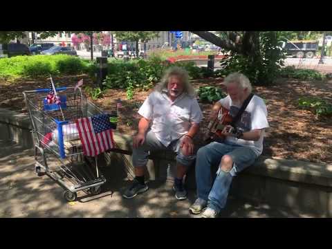 Beautiful singing HallelujaH / ძალიან მაგარი შესრულება