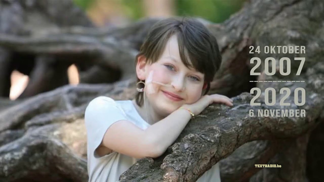 Paco Garcia - De Roos (Uitvaartplechtigheid Kiana)