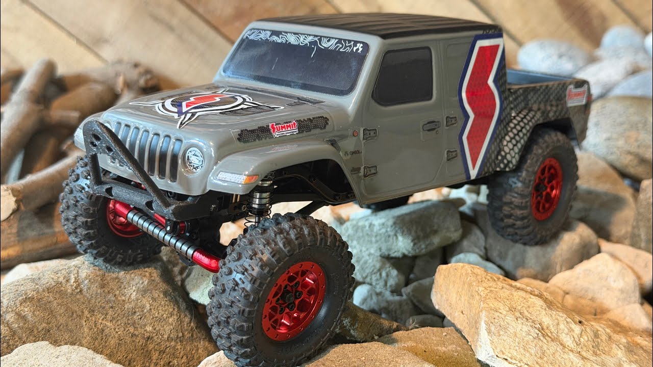 Модель RCMCCA класса 0, масштаб 1/24, Jeep Gladiator Summit SCX24. Колеса LGRP Tremor & Torq, 3gl...