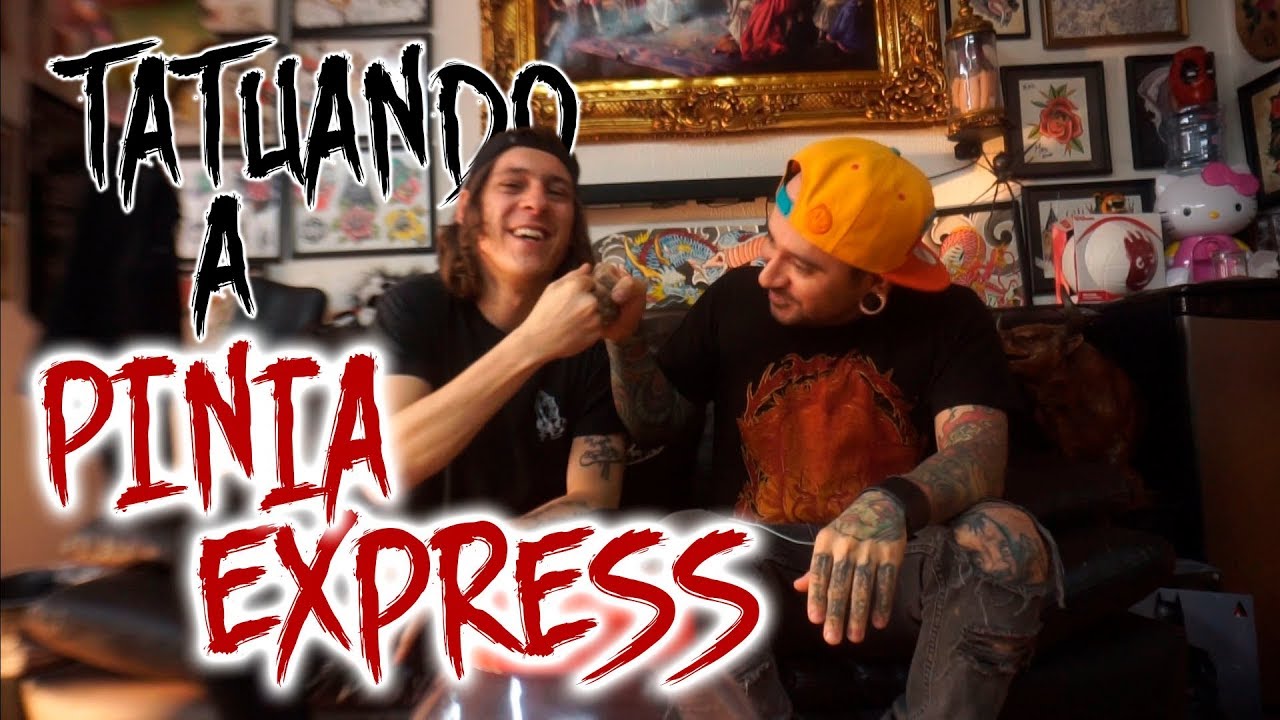 Tatuando a Pinia express de LOS CHOTGUN