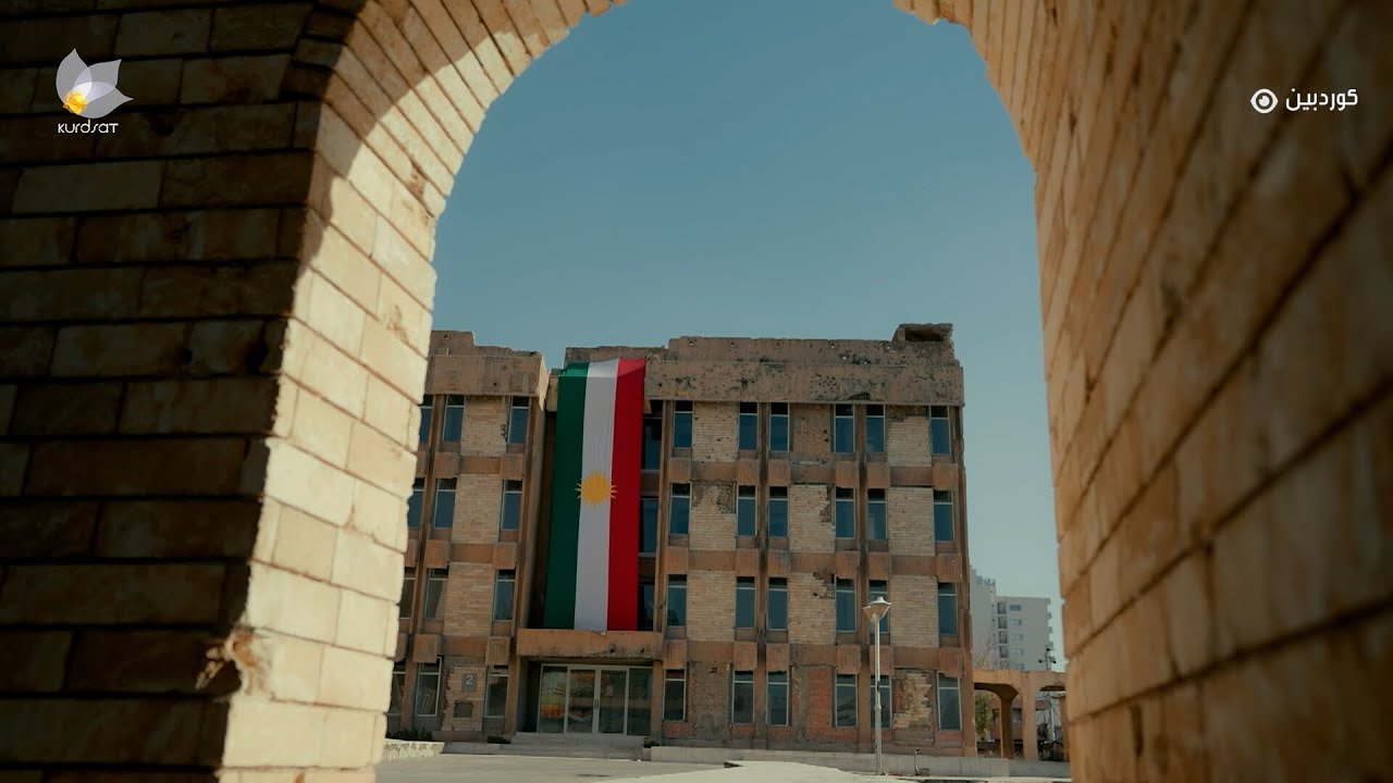 ئەمنەسوورەکە، ئافاتی رابردوو و شانازیی ئێستا