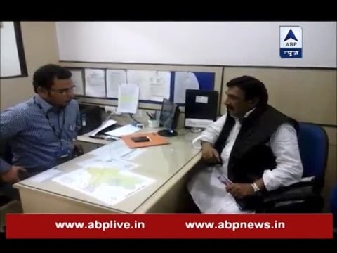 Bank opens for UP Minister Iqbal Mahmood at odd hour