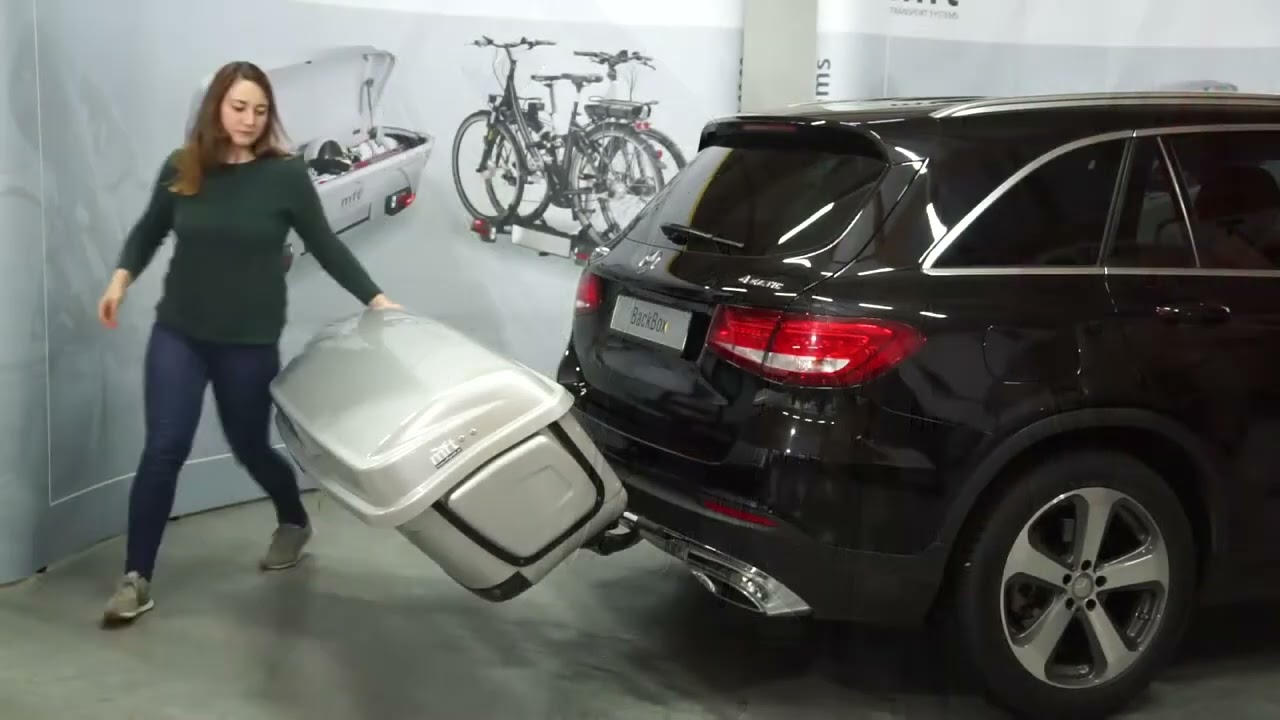 Montaż boxa na hak holowniczy - MFT BackBox