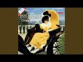 Miniature de la vidéo de la chanson Gaîté Parisienne : Ouverture