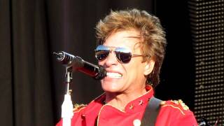 BON JOVI Blaze of Glory Live Hyde Park London June 25 2011