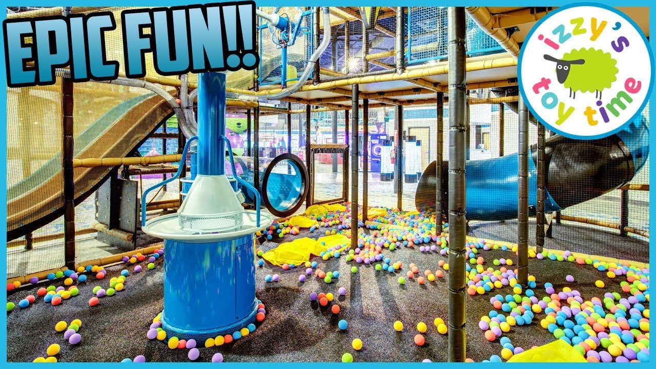 Izzy's Toy Time Goes to EPIC FUN in AUSTIN! Fun Family Trip! Indoor