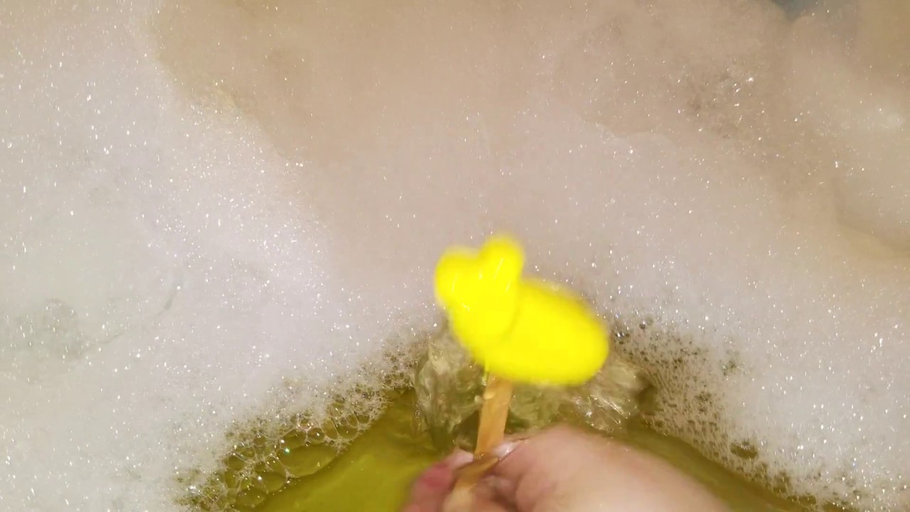 Elsie The Giraffe lush mothers day REUSABLE BUBBLE BAR