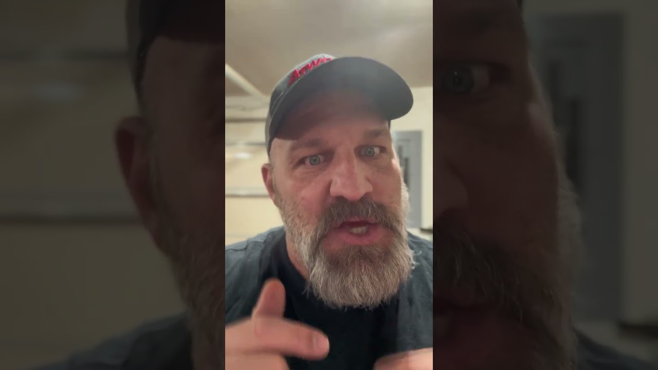 Бекон из индейки — это ложь.