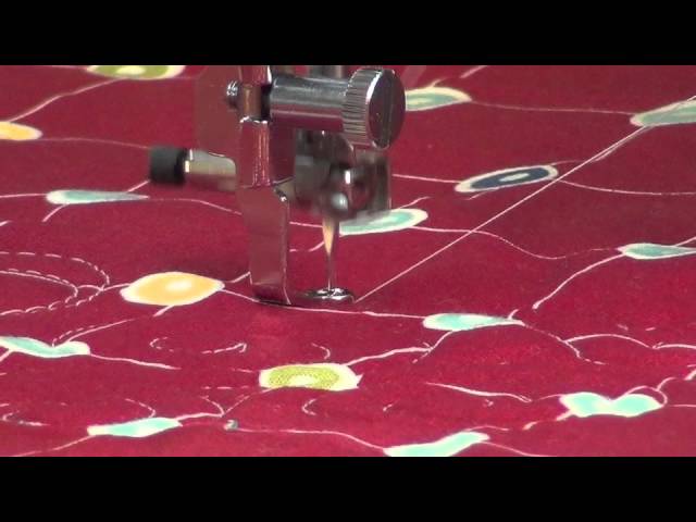 How to pull up the bobbin thread on a sewing machine - Cucicucicoo