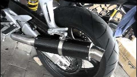 Honda VTR 1000 F after mounting GP Carbon part 2.avi