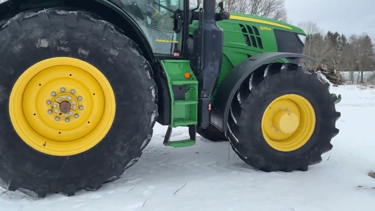 Traktor JOHN DEERE