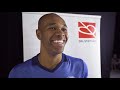 „Strich durch Vorurteile" - Blitzinterview Naldo