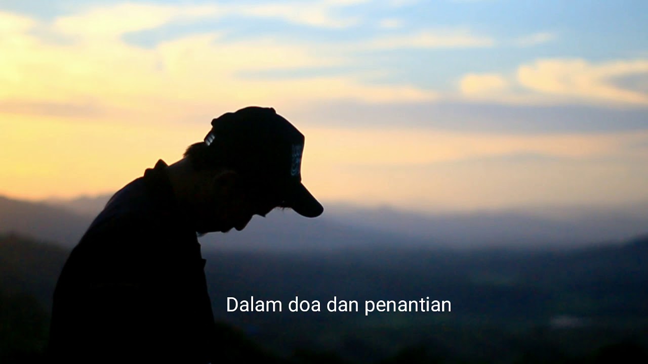 Sajak Cinta Dan Senja - Pantun Cinta