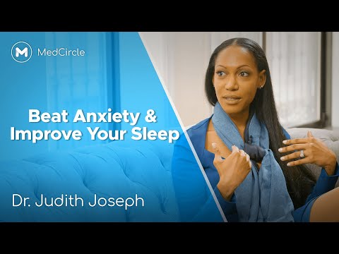 चिंतेचा तुमच्या झोपेवर परिणाम का होतो... आणि त्याउलट (आणि सामना कसा करावा)