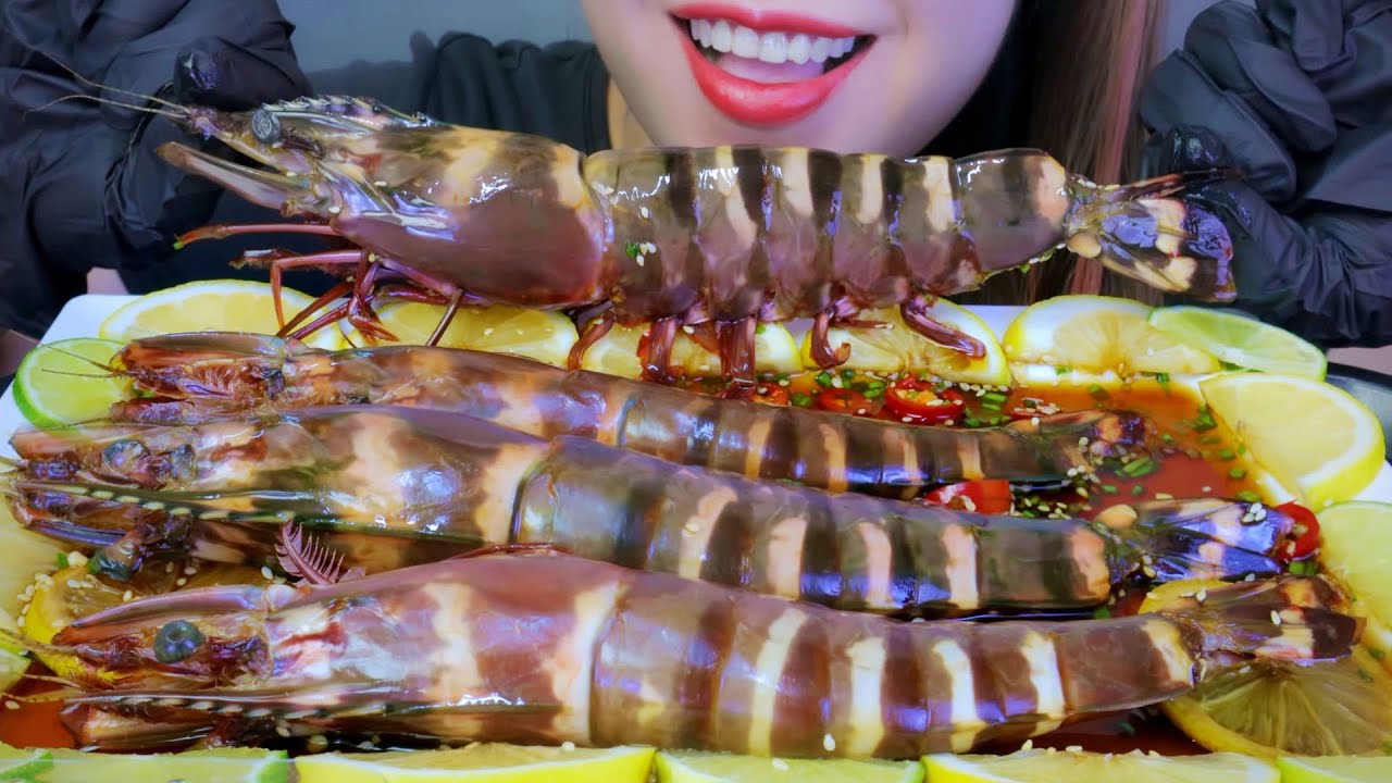 ASMR SOY SAUCE GIANT TIGER PRAWN EATING SOUNDS LINHASMR YouTube