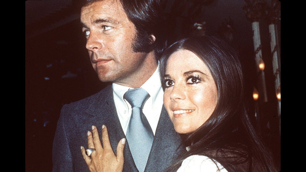 Robert Wagner Now Considered a 'Person of Interest' in Wife Natalie Wood's ...