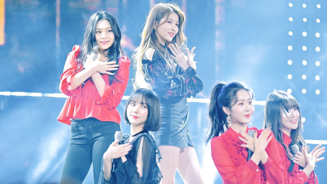 [유주빠짐] GFRIEND(여자친구) _너 그리고 나 (NAVILLERA) @181123 MBN 히어로콘서트[ 4k Fancam/직캠]