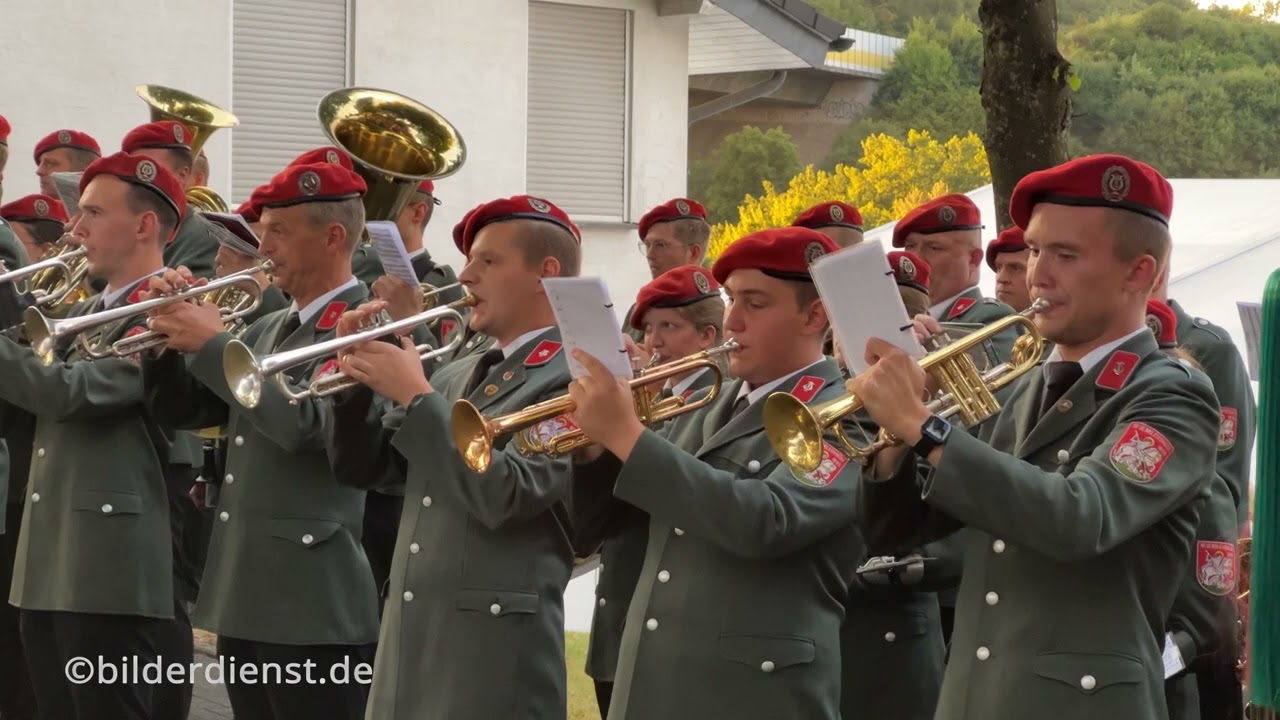 Großer Zapfenstreich