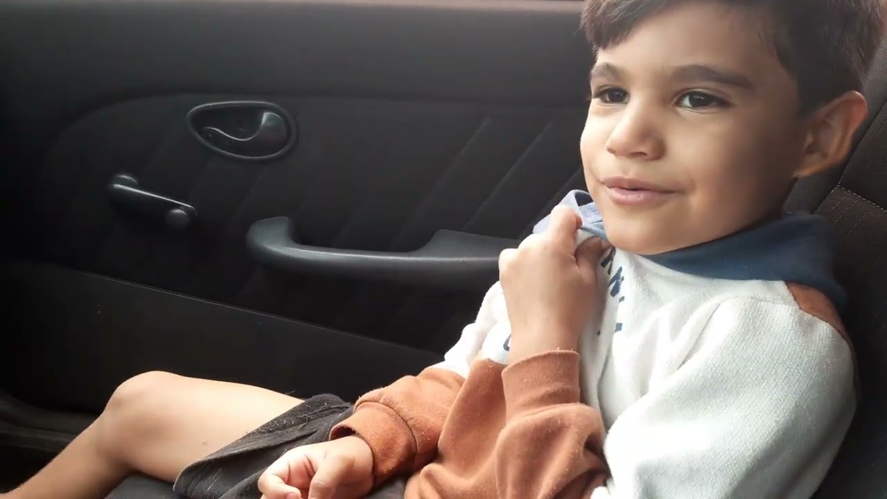 Volta as aulas, colegio do Benicio.