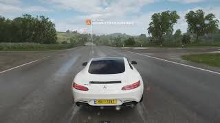 Forza Horizon 4: Stunt driving in a Mercedes-AMG GT