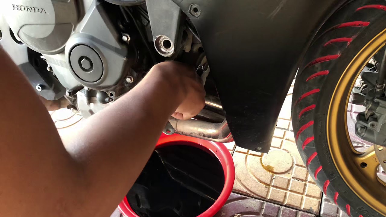 CBR 600RR Oil Filter Removal YouTube