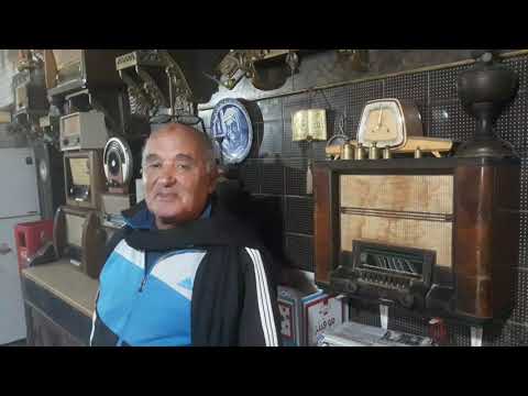 بوحجلة مقهى يضم قرابة 200 مذياع عتيق عمرها أكثر من 150 سنة