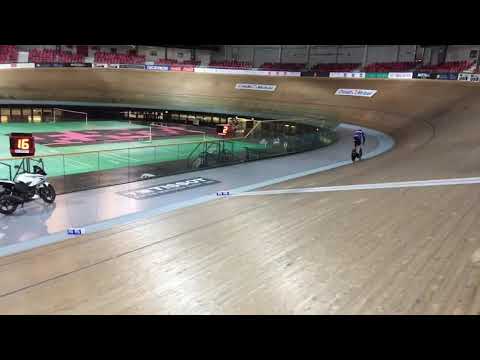 250m start track cycling