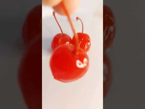 Maraschino Cherries clara