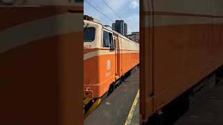 2022／6／18  511次樹林開車（車尾附掛一節客廳車）