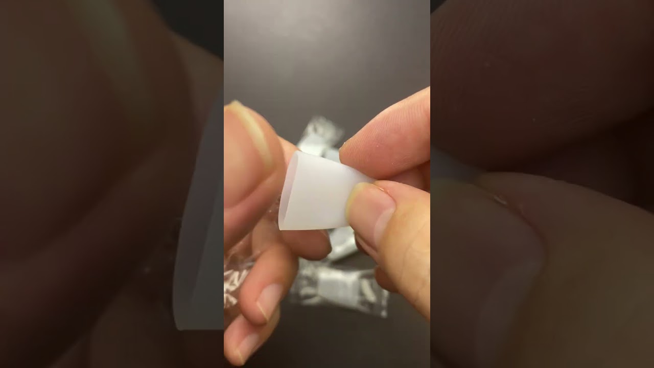 Disposable Silicone Tester Tips with Mouthpiece Cover, Length 20.5mm, Width 8mm, Height 26mm