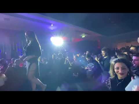 الراقصه ليندا بالعباية السمرا تتدلع رقصه تجنن رقص شرقي رائع مثير