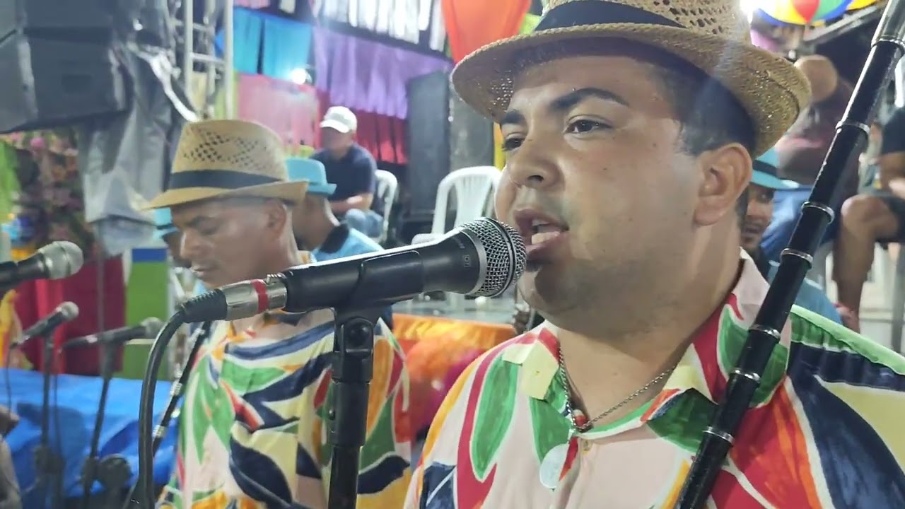 Maracatu Pantera Nova De Araçoiaba Na Cidade De Lagoa Do Itaenga 