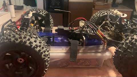 Redcat Earthquake 8e issue