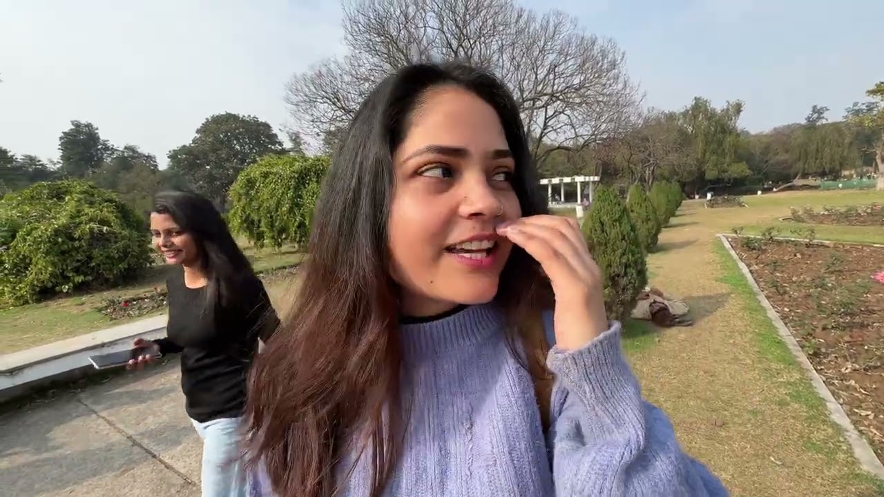 Part -2 Rose garden 🌹#dailyvlog #follow #chandigarh #vlogger #vlogginglife 