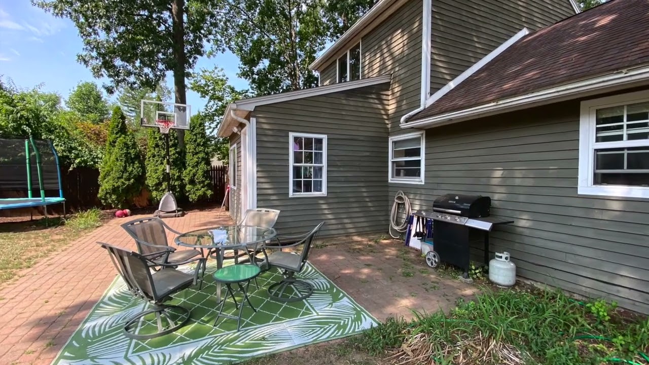 197 Griffin Road, West Suffield CT