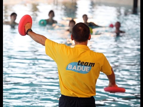 Schwimmkurs für Erwachsene im BADUE