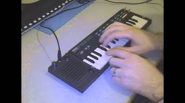 Circuit Bent Yamaha PSS-30 by freeform delusion