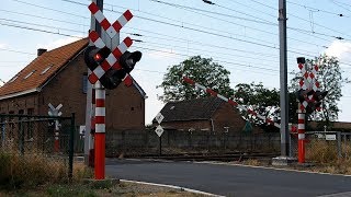 2018/07/27 【ベルギー国鉄】 エッセン国境踏切 | Belgium: Railway Crossing at Essen Border