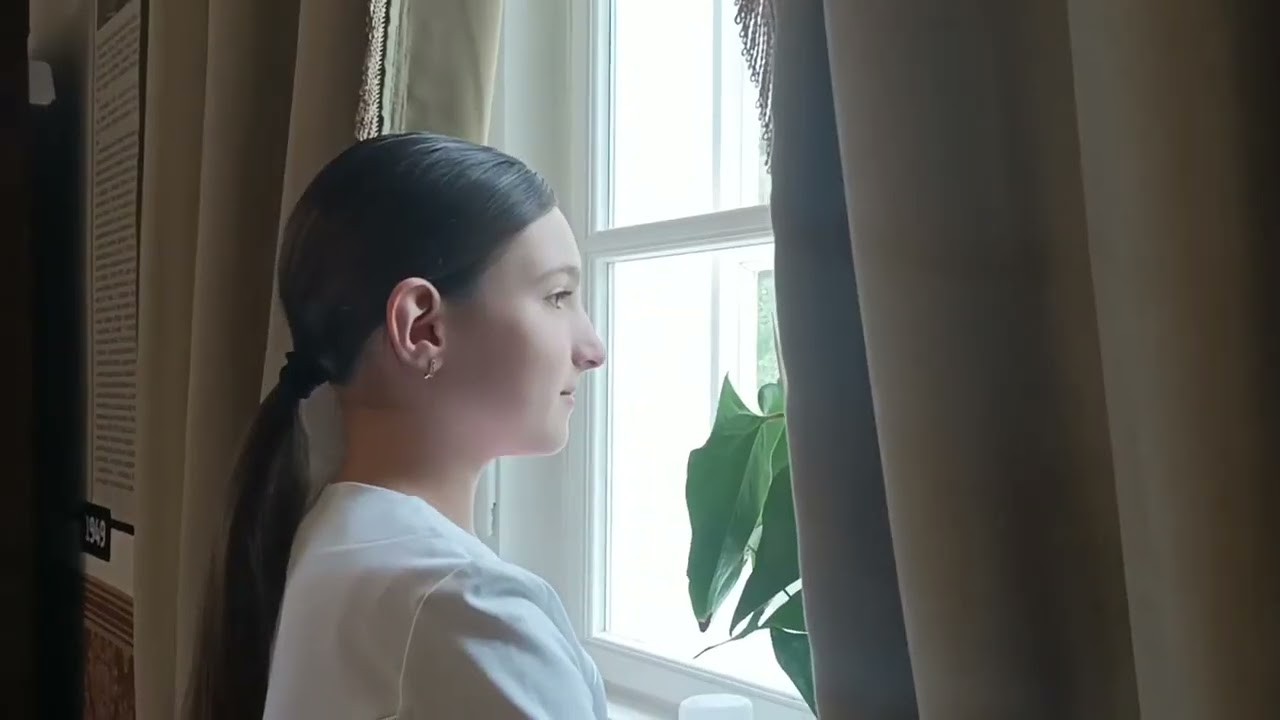 Köszöntő Anyák napjára: Vácz Lili versklipje